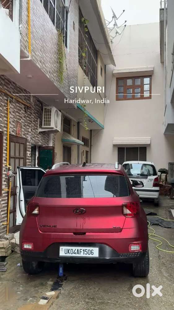 Hyundai Venue 1.0 Turbo 2021 Roamania Red