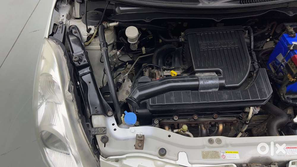 Maruti Suzuki Swift 1.2 Lxi (o), 2016, Petrol