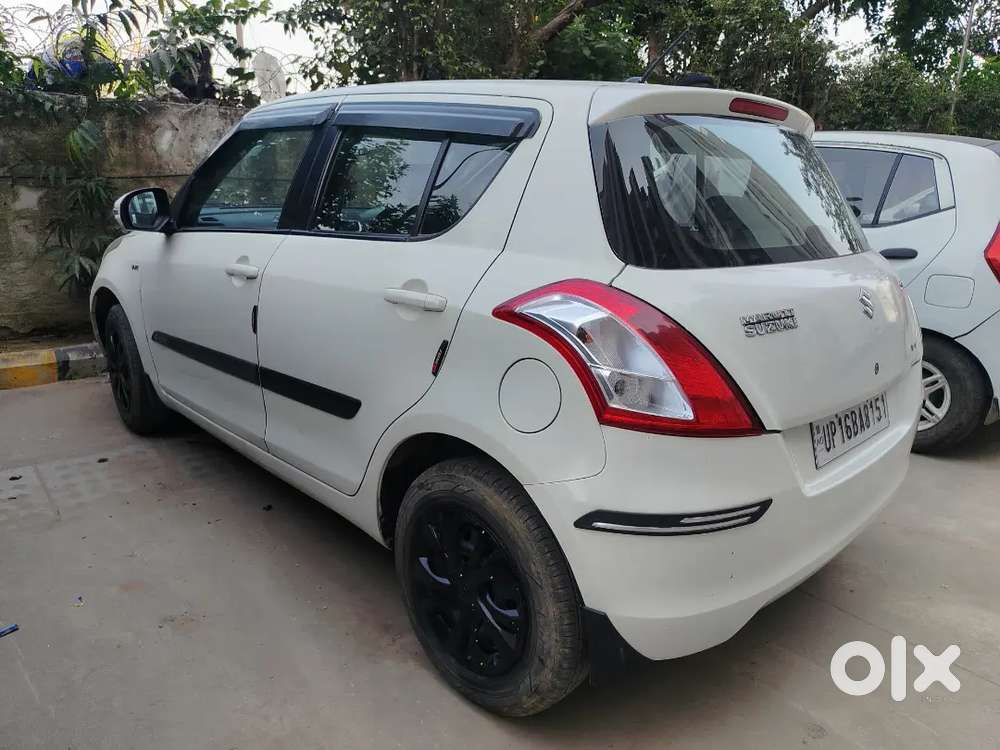 Maruti Suzuki Swift 2015 Petrol 87500 Km Driven