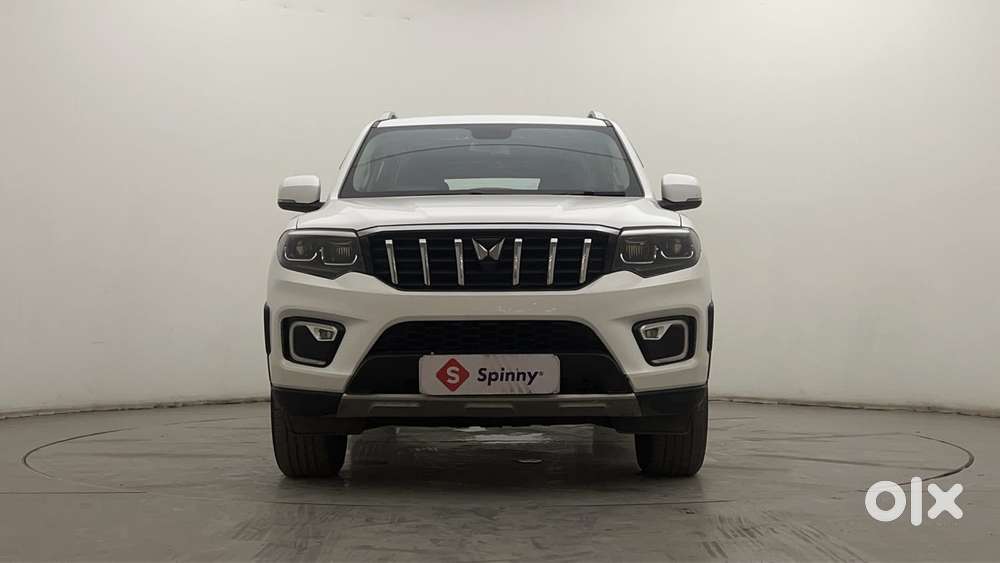 Mahindra Scorpio-n 2.0 Z8 L Petrol At 7 Str, 2023, Petrol