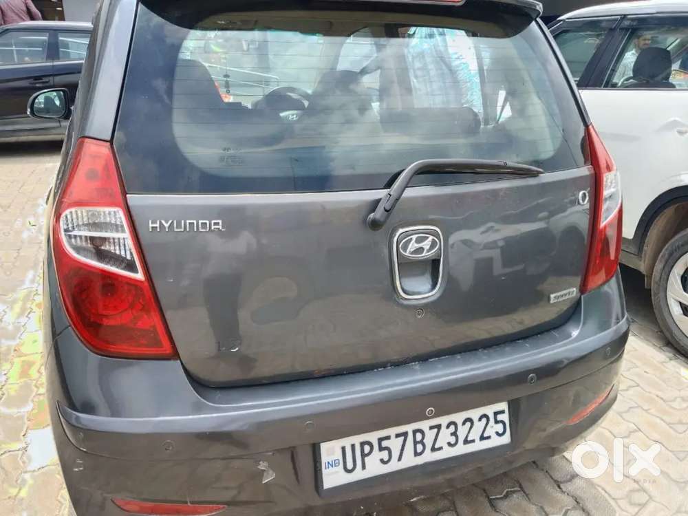 Hyundai I10 Sportz 2011 Rc/fitness Valid Upto 2031