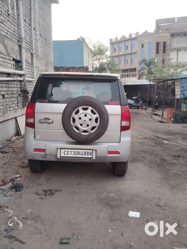Mahindra Tuv 300 2016