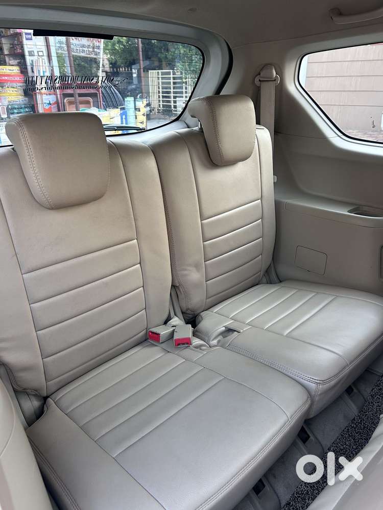 Maruti Suzuki Ertiga 1.5 Zxi Plus Shvs, 2019, Petrol