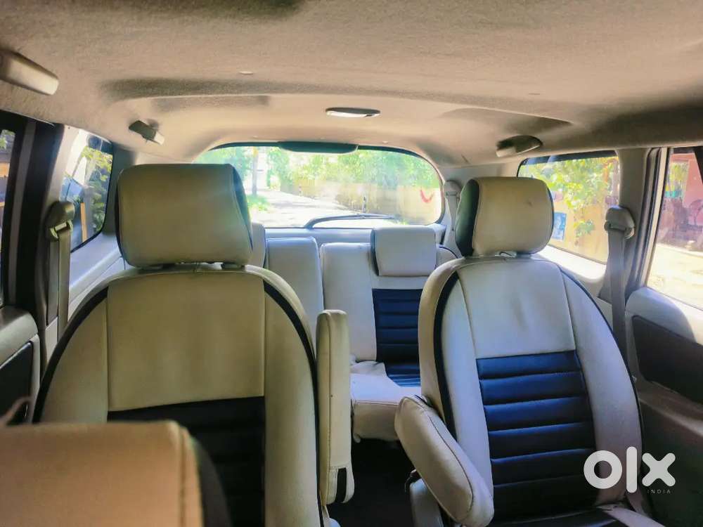 Toyota Innova 2013 Diesel 213000 Km Driven