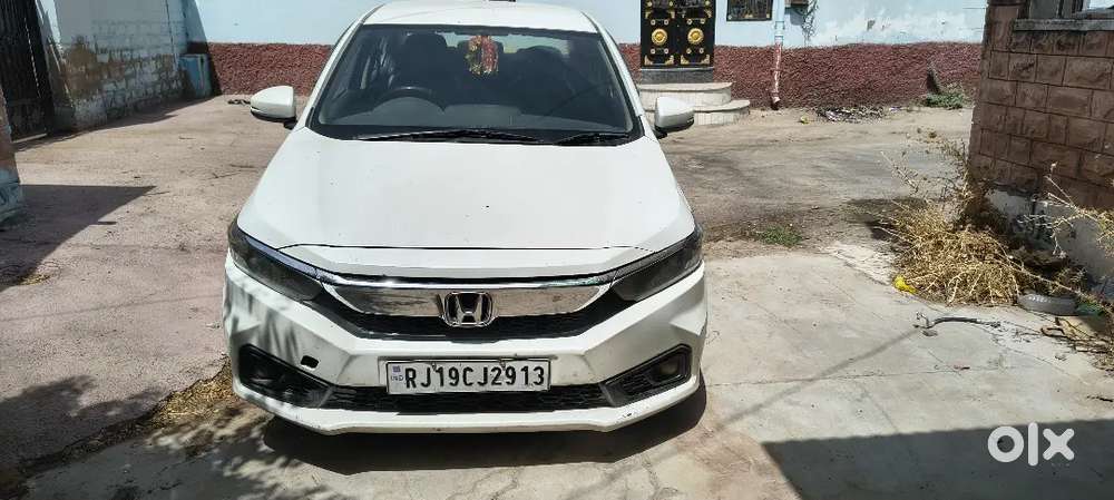 Honda Amaze For Sell.millage 25+kmpl