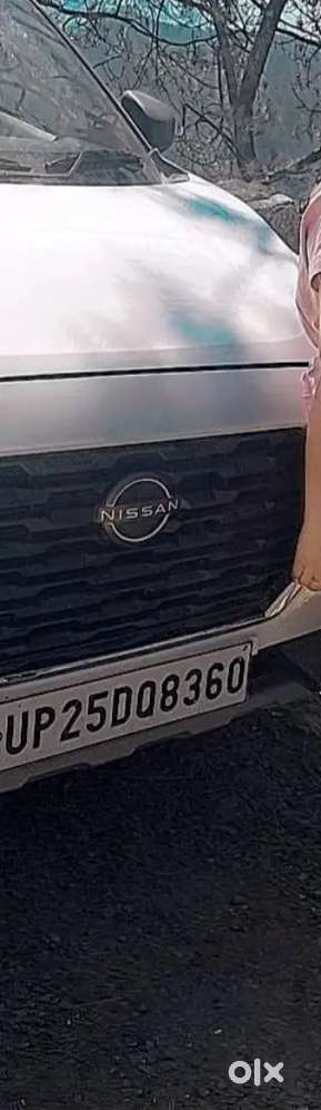 Badiya Gadi Hai Look  Baht Acha Hai