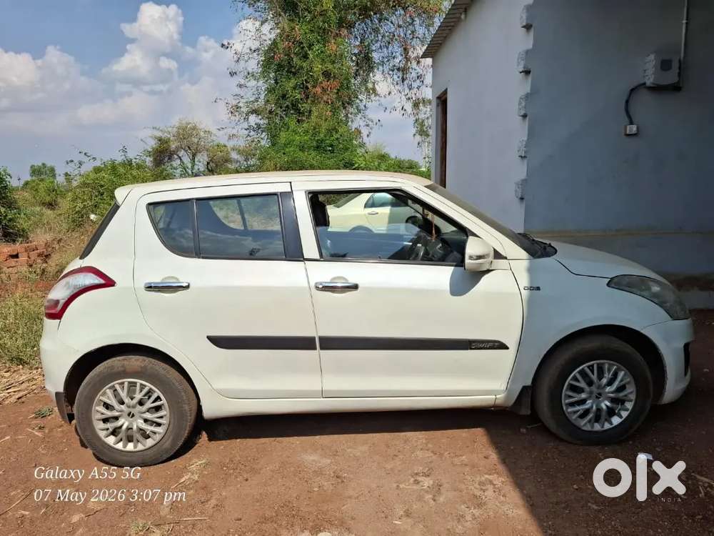 Maruti Suzuki Swift 2017 Diesel 117700 Km Driven