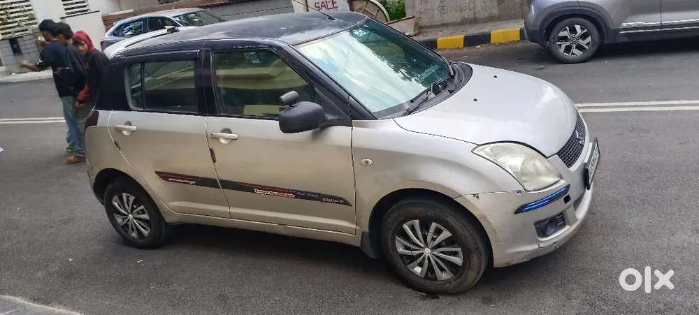 Maruti Suzuki Swift Vxi 2010 Petrol