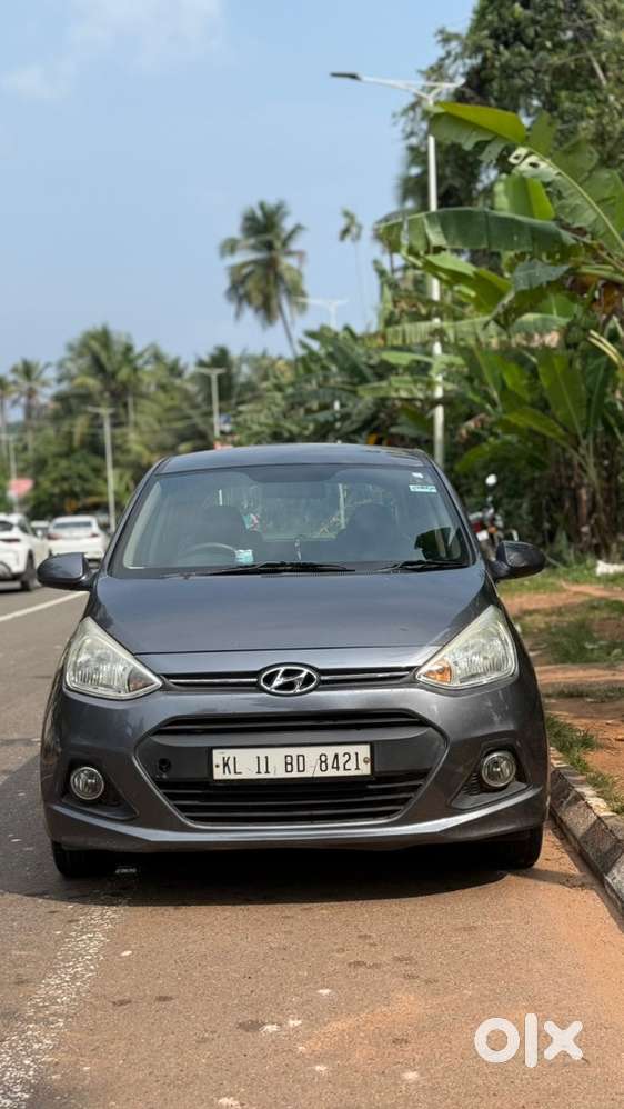 Hyundai Petrol 2017 Car