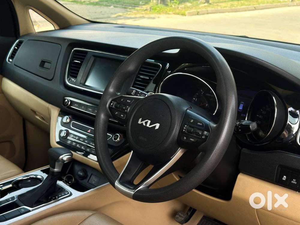 Kia Carnival Prestige, 2022, Diesel