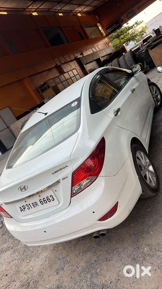 Hyundai Verna 2011 Petrol Good Condition