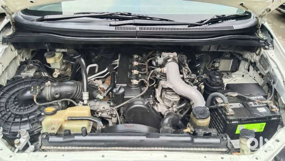 Toyota Innova 2.5 G (diesel) 8 Seater, 2015, Diesel