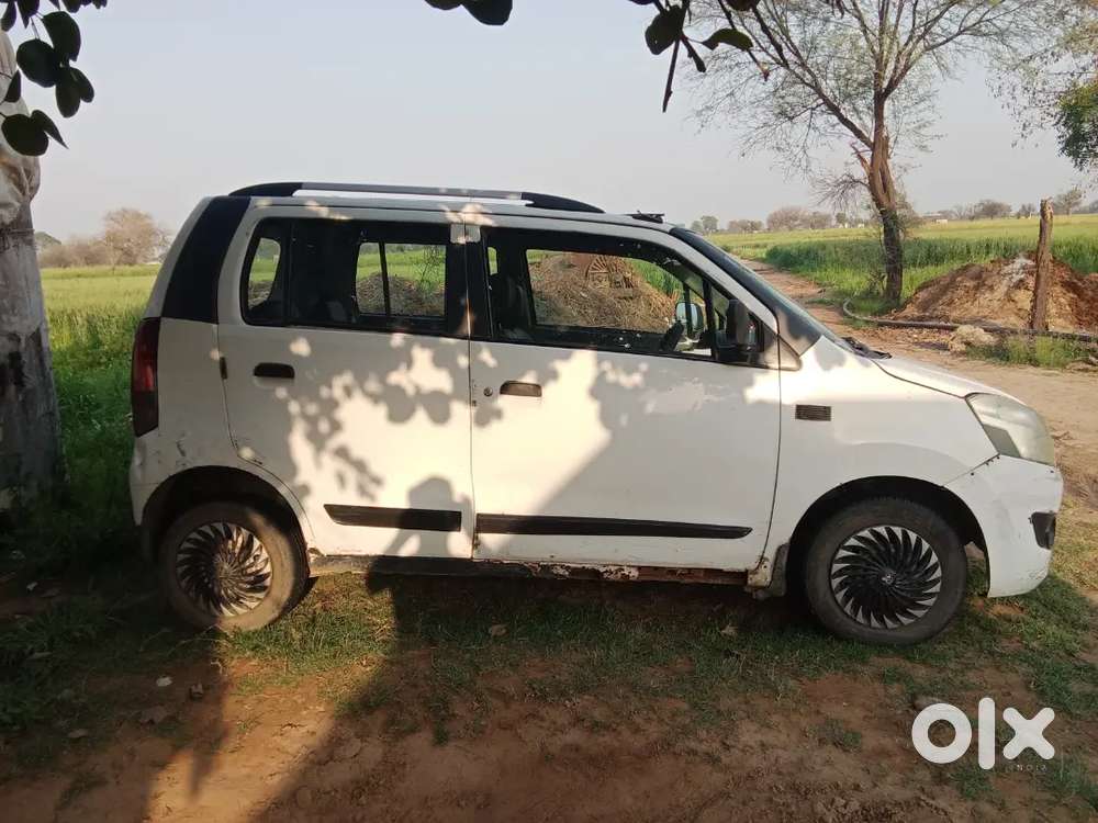 Maruti Suzuki Wagon R 2015 Cng & Hybrids 131000 Km Driven