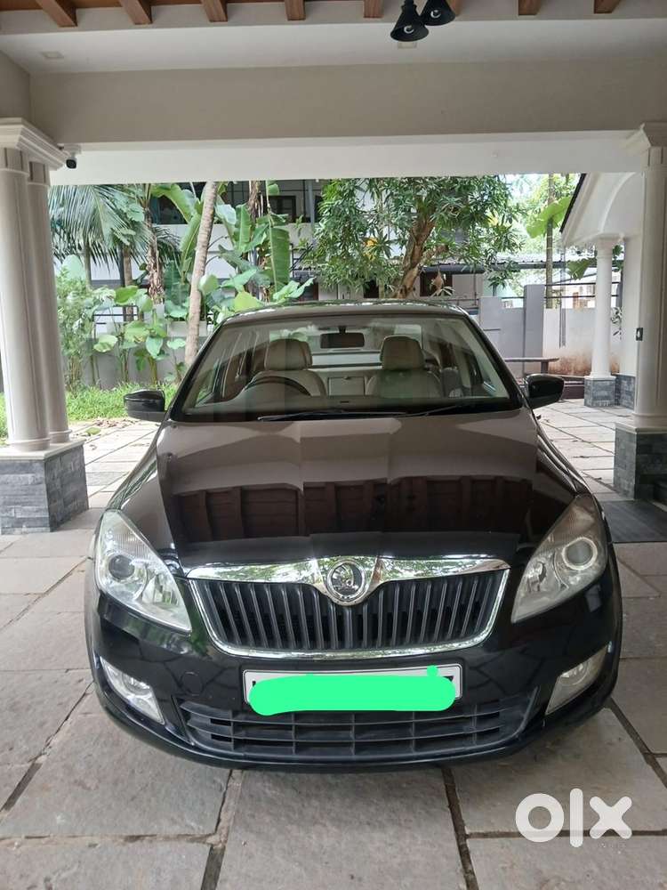 Skoda Rapid Diesel 2015 Automatic