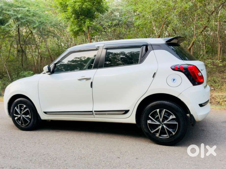 Maruti Suzuki Swift Vxi Optional, 2020, Petrol