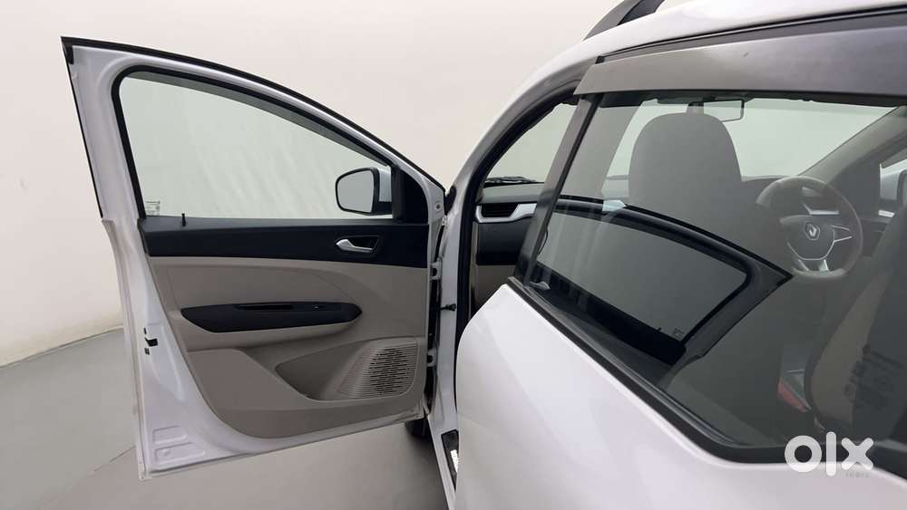 Renault Triber Rxz Easy-r Amt, 2020, Petrol