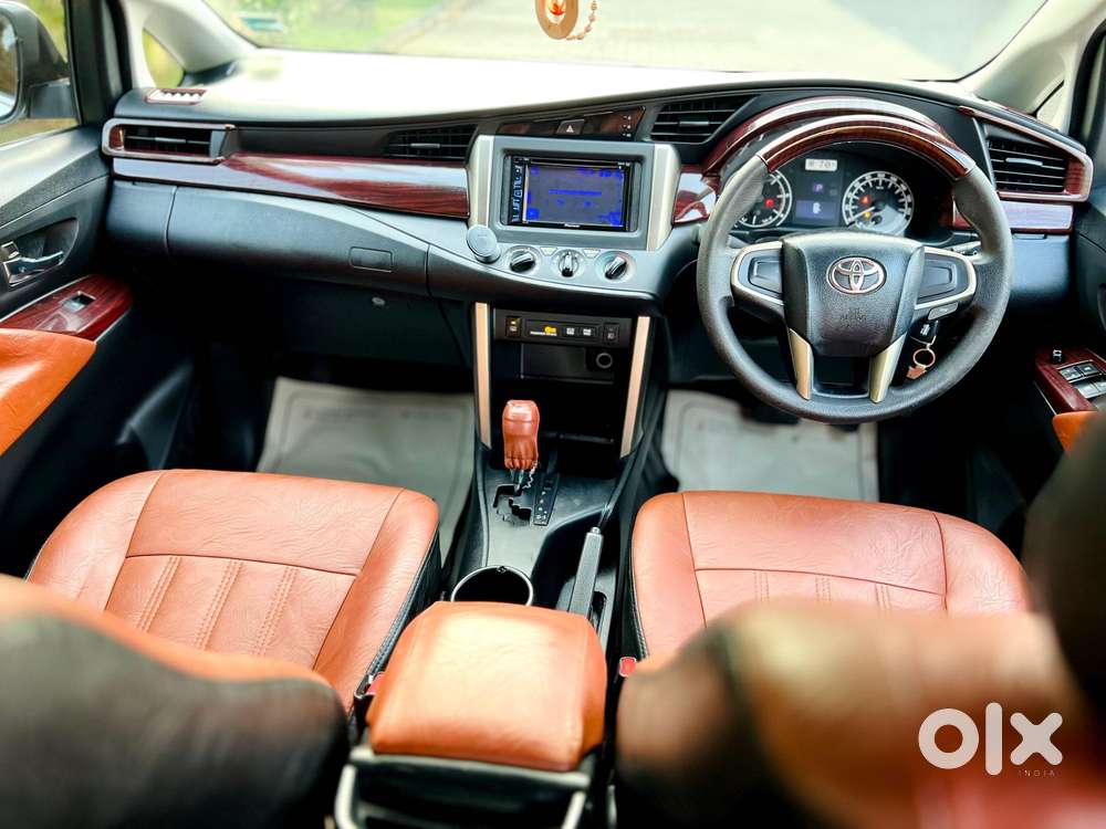 Toyota Innova Crysta