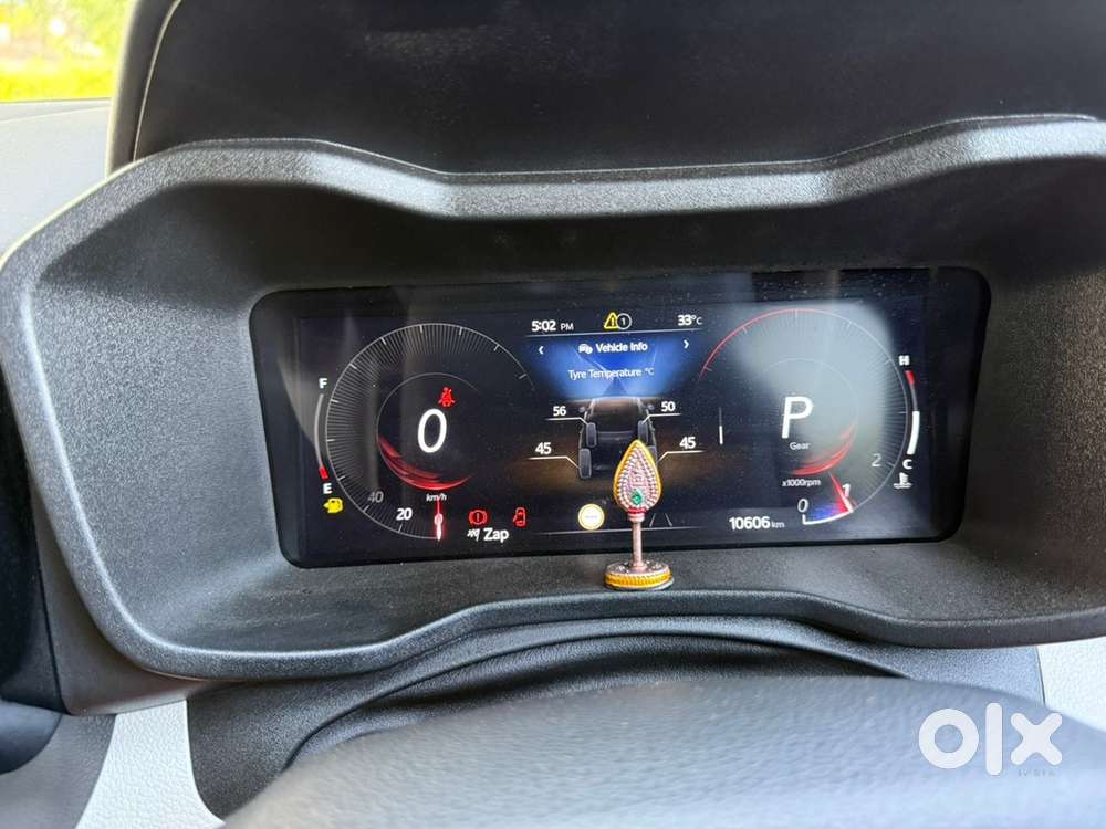 Mahindra Xuv300 Petrol 2025