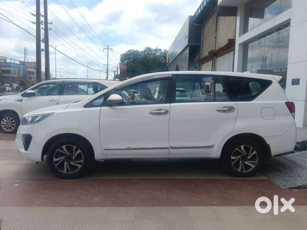 Toyota Innova Crysta 2.4 G Mt, 2021, Diesel