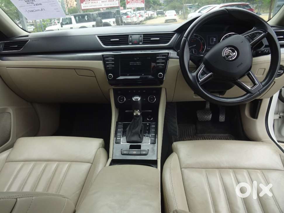 Skoda Superb Style 1.8, 2016, Petrol