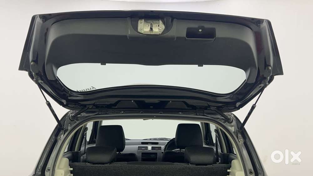 Maruti Suzuki Swift 2004-2010 Vxi Bsiv, 2011, Petrol