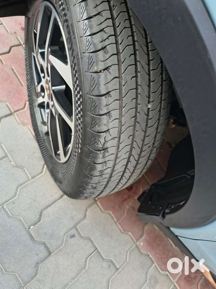 Mahindra Xuv400 Ev El Fast Charger, 2023, Electric