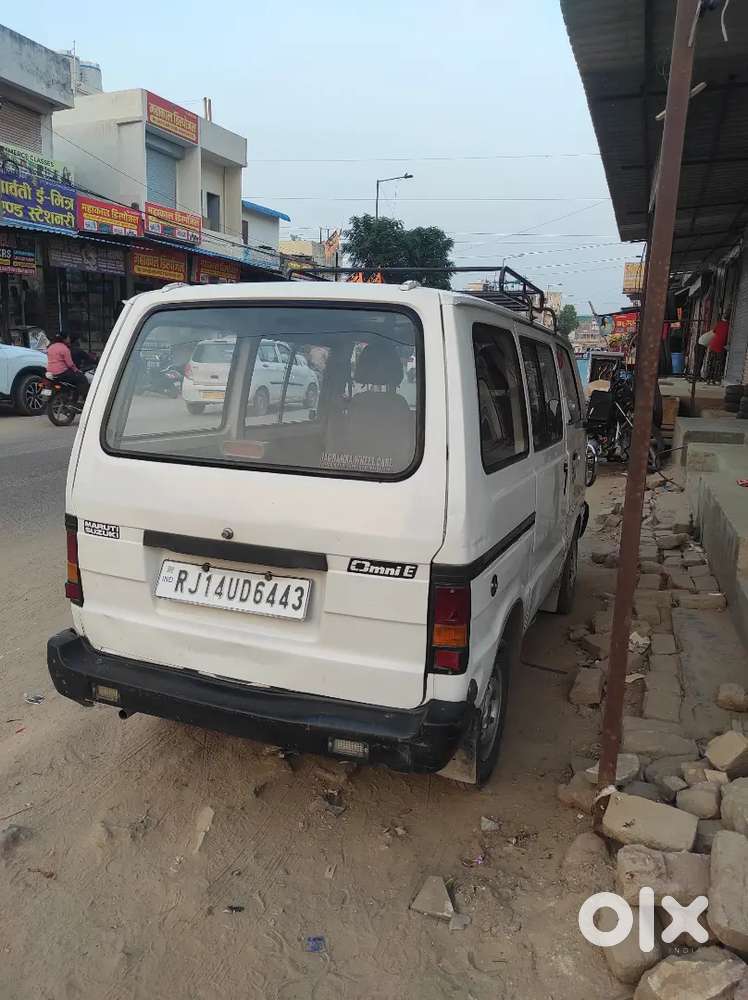 Omni Van 2014 Model