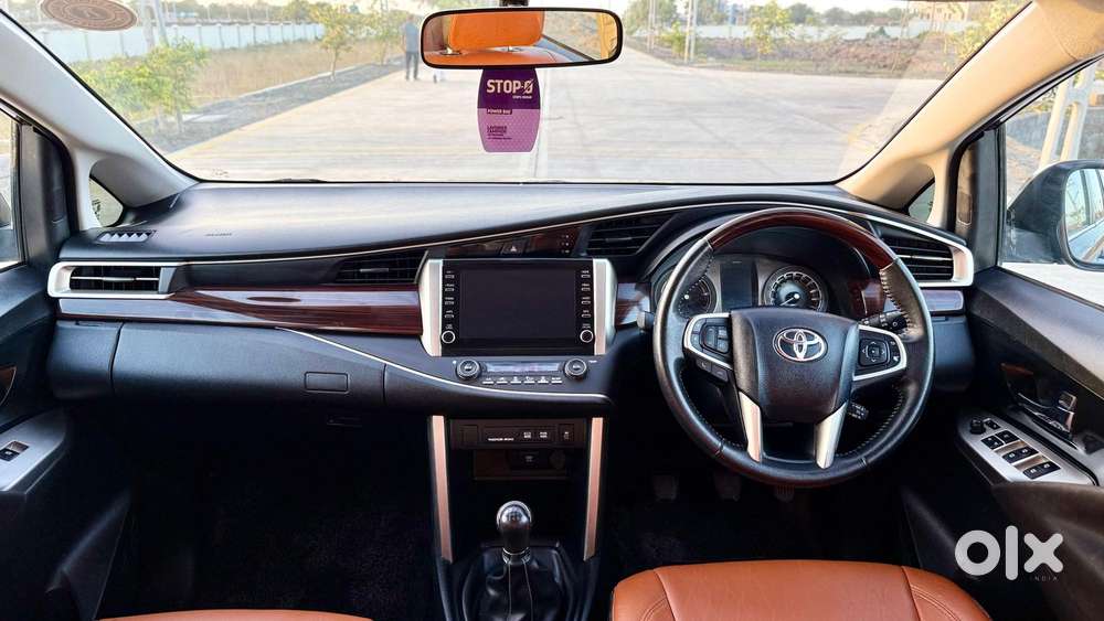 Toyota Innova Crysta 2.4 V 8 Str, 2022, Diesel
