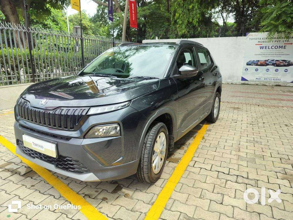 Skoda Kylaq Signature At, 2025, Petrol