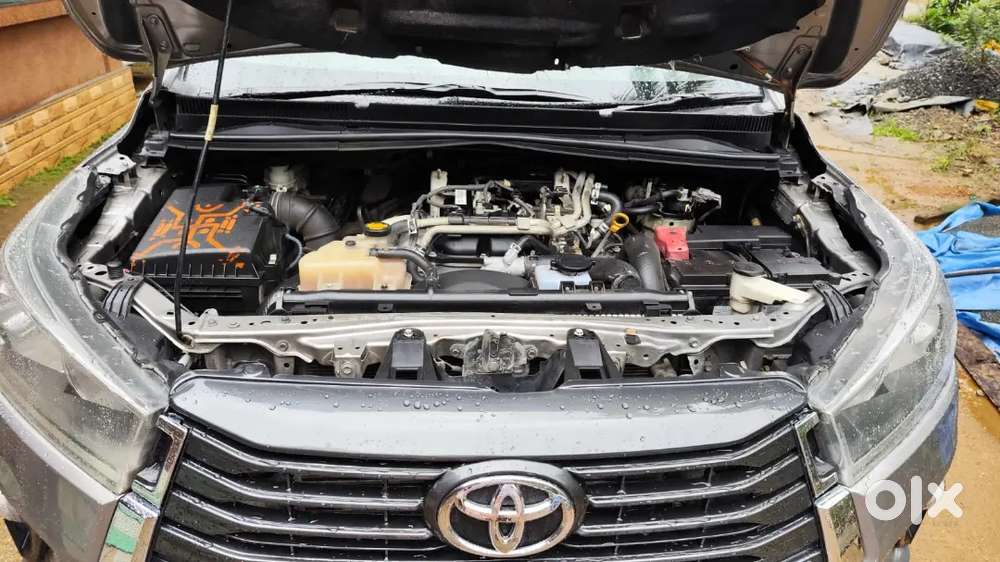 Toyota Innova Crysta 2016