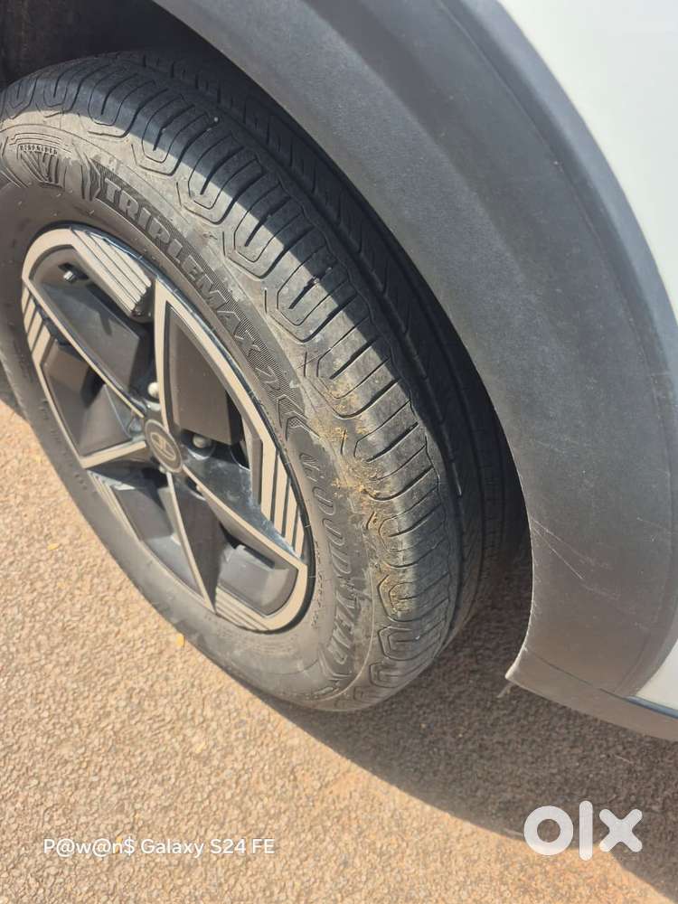 Tata Nexon Pure Plus (s) Petrol Amt, 2024, Petrol