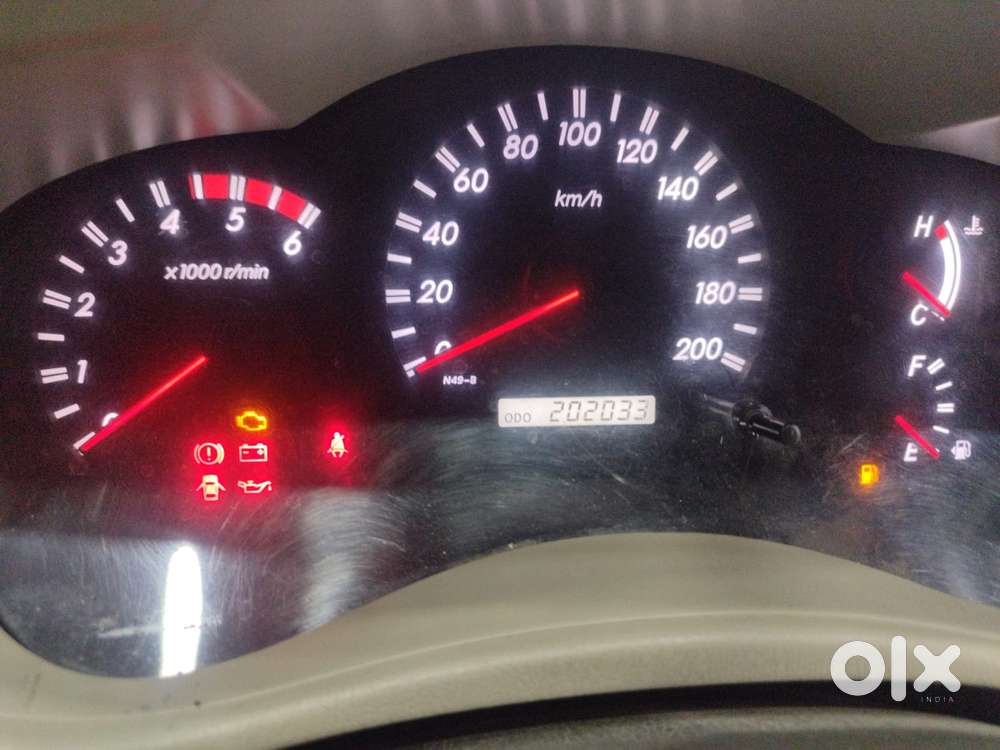 Toyota Innova 2004-2011 2.5 G4 Diesel 7-seater, 2011, Diesel