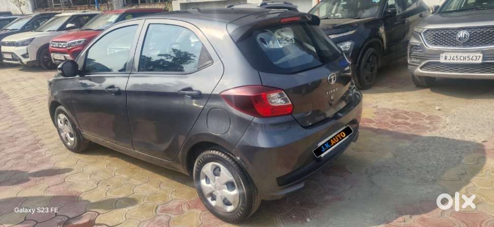 Tata Tiago 1.2 Revotron Xt (o), 2021, Petrol