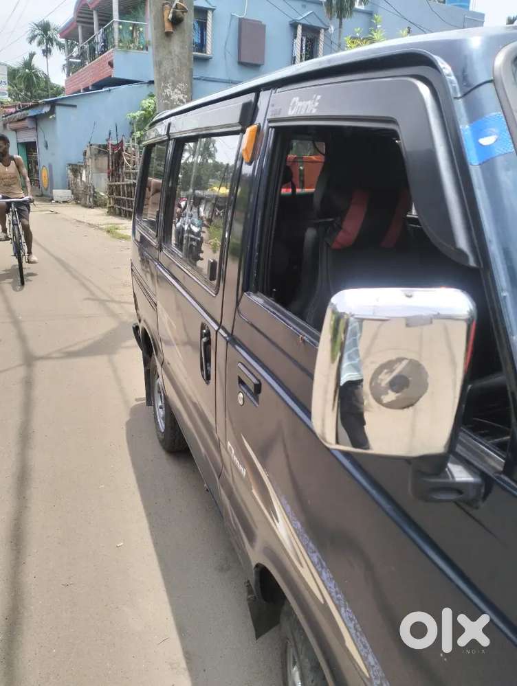 Maruti Suzuki Omni 2012