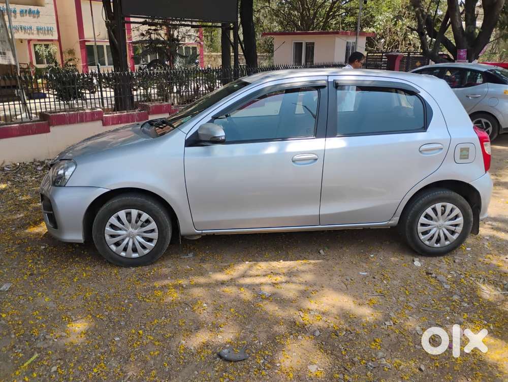 Toyota Etios 2010-2012 V, 2016, Petrol