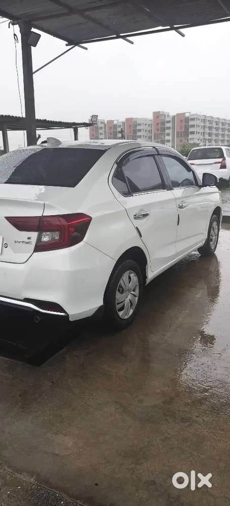 Honda Amaze 1.2 Petrol 2022