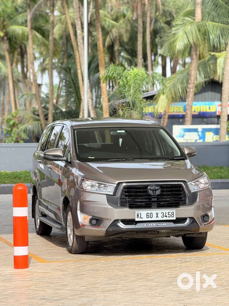 Toyota Innova Crysta 2019