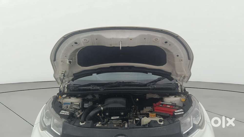 Tata Nexon 1.2 Revotron Xm, 2020, Petrol