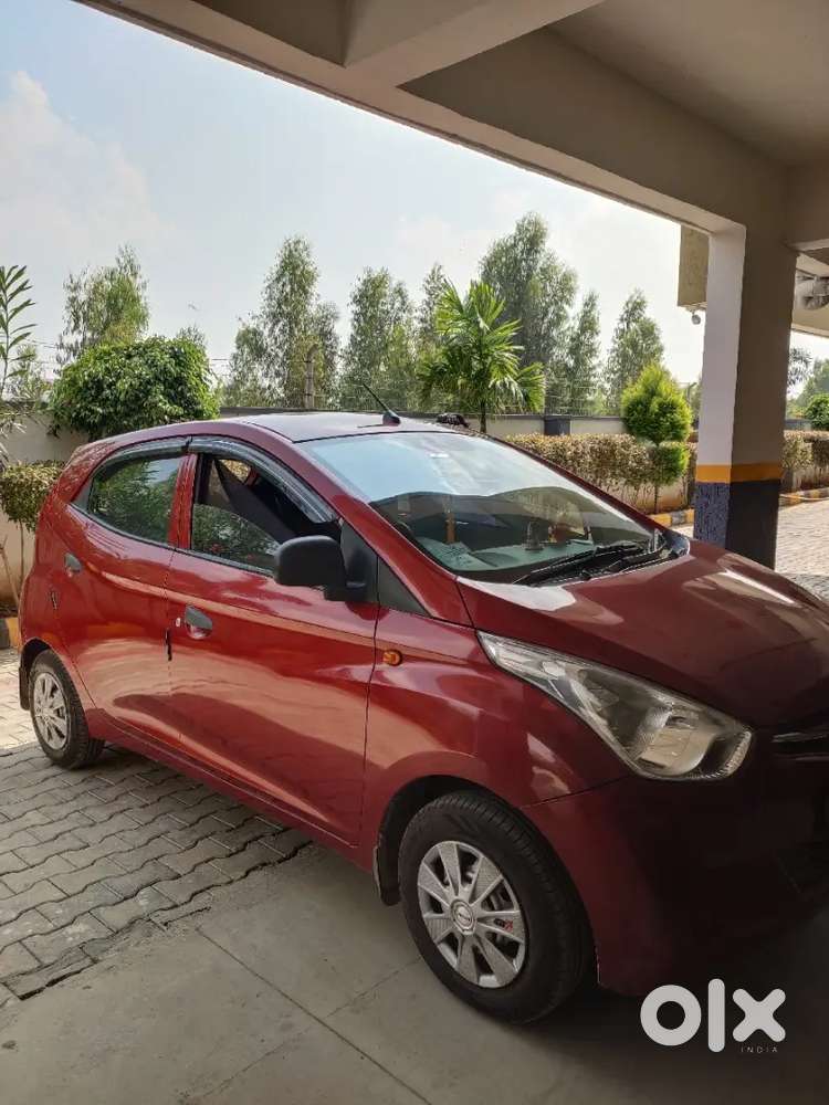 Hyundai Eon 2013 Petrol 33500 Km Driven