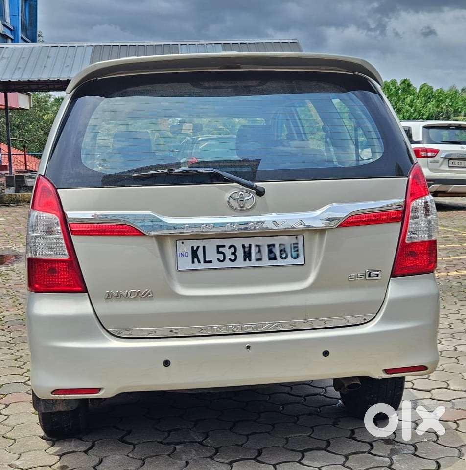 Toyota Innova [2013-2016] 2.5 G4 7 Str, 2015, Diesel