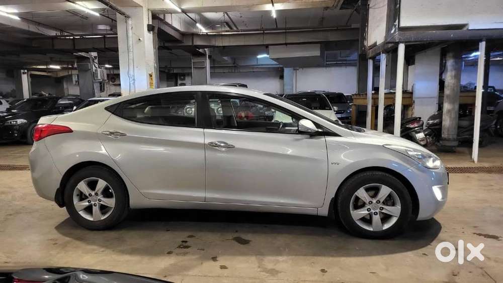 Hyundai Elantra 1.8 Sx Mt, 2013, Petrol