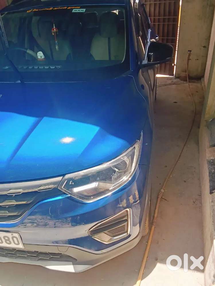 Renault Triber 2023 Car