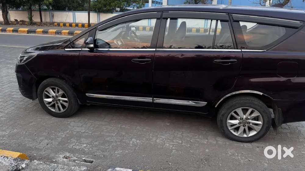 Toyota Innova Crysta