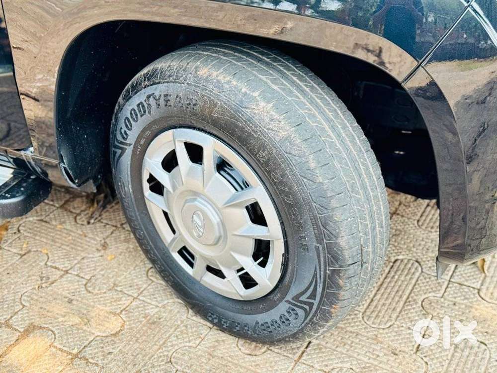 Mahindra Tuv 300 T6 Plus, 2017, Diesel