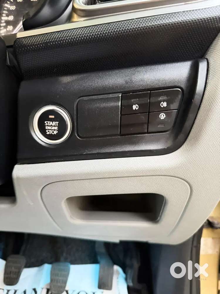 Tata Altroz 1st Owner 2020 Petrol In Class Condition.