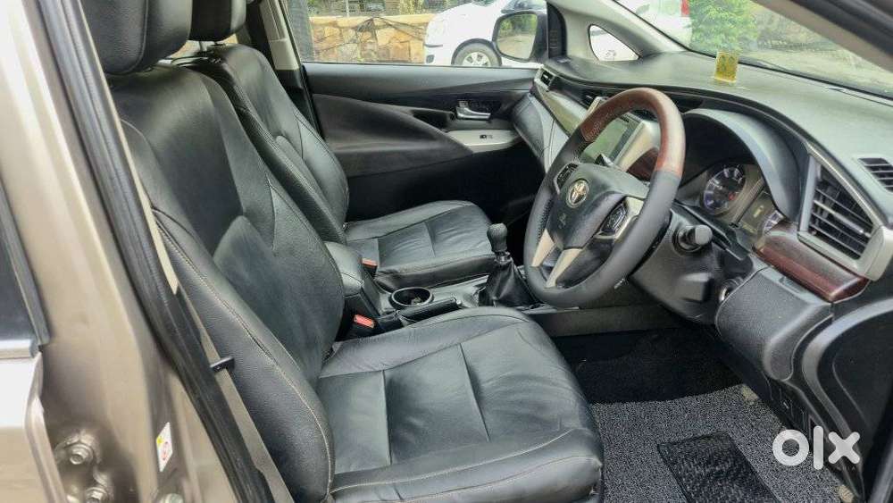 Toyota Innova Crysta 2.4 Z 7 Str, 2016, Diesel