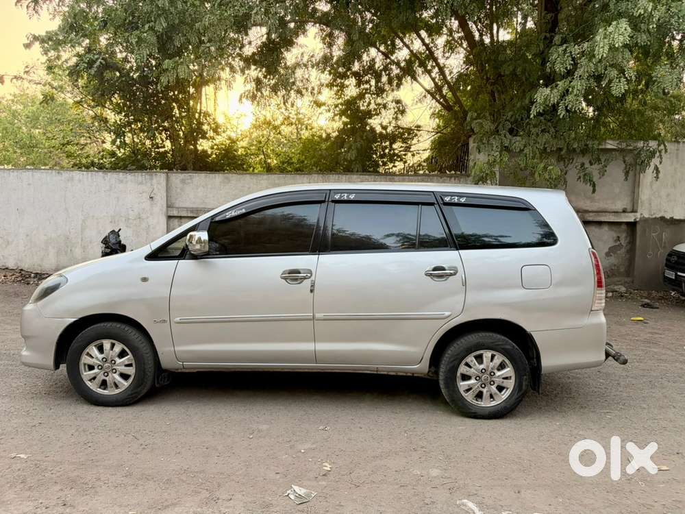 Toyota Innova 2.0 Diesel 2010