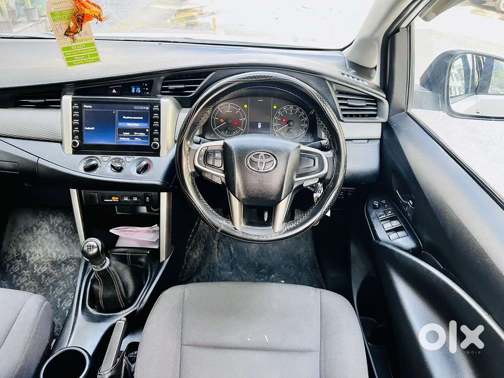 Toyota Innova Crysta [2020-ongoing] 2.4 Gx 7 Str, 2023, Diesel