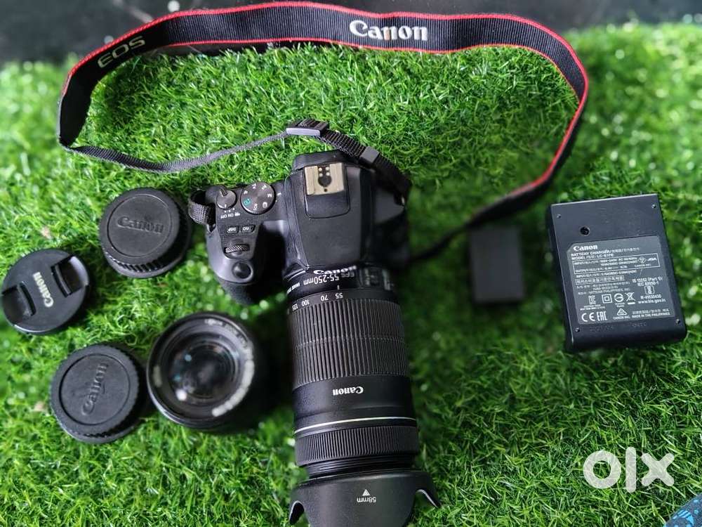 Canon 200D Mark with zoom lens Cameras Lenses 1820500094