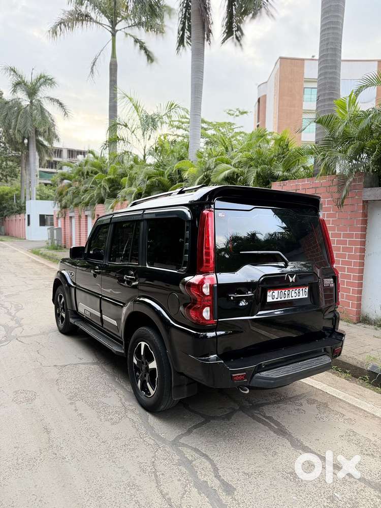 Mahindra Scorpio Classic 2.2 S 11 Mt 7 Str, 2025, Diesel